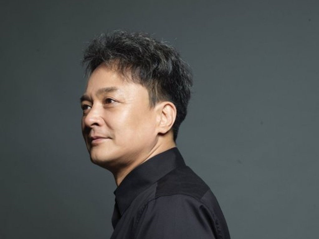 Jo Min Ki tự tử sau khi bị nghi ngờ quấy rối tình dục nữ sinh đại học?