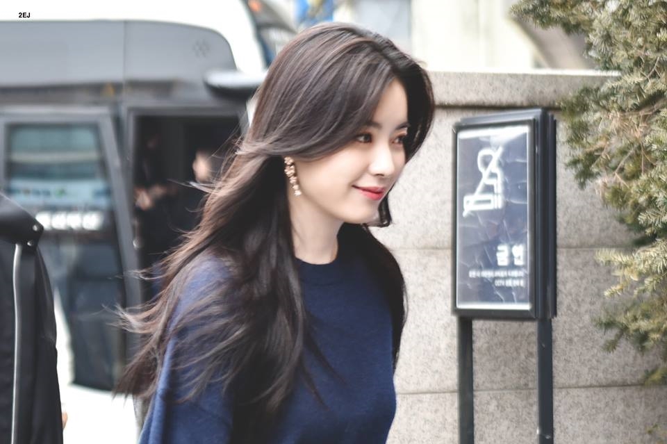 Han Hyo Joo đẹp ngây ngất trong loạt ảnh với mái tóc ngắn