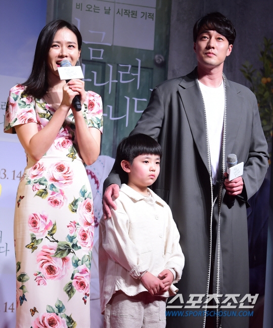 Dàn sao khủng xuất hiện tại buổi chiếu VIP movie 'Be With You'