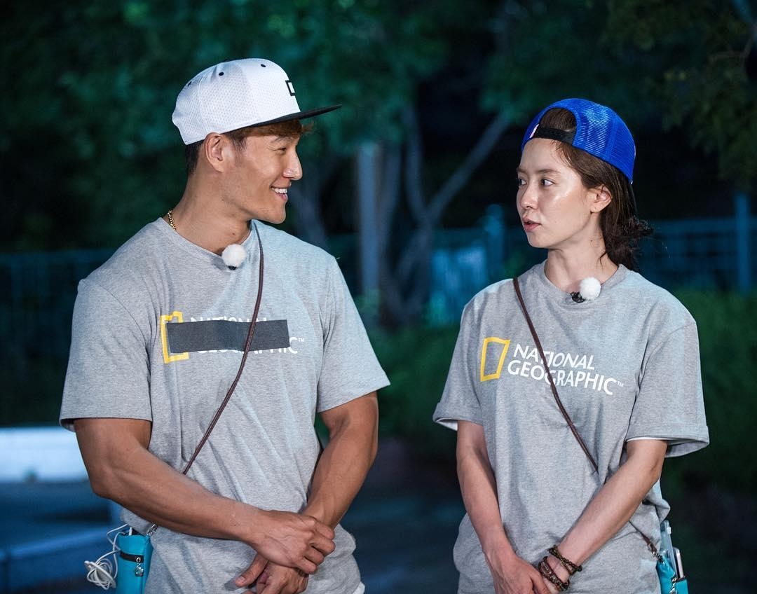 Song Ji Hyo được mẹ của Kim Jong Kook nhận là con dâu