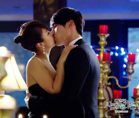 Top những sao nam hôn giỏi nhất màn ảnh nhỏ Hàn Quốc
