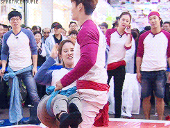 Lộ nhiều bằng chứng Kim Jong Kook - Song Ji Hyo mới là chân lý