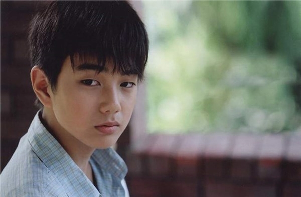 Sao nhí Yoo Seung Ho ngày nào giờ đã là nam thần vạn người mê rồi