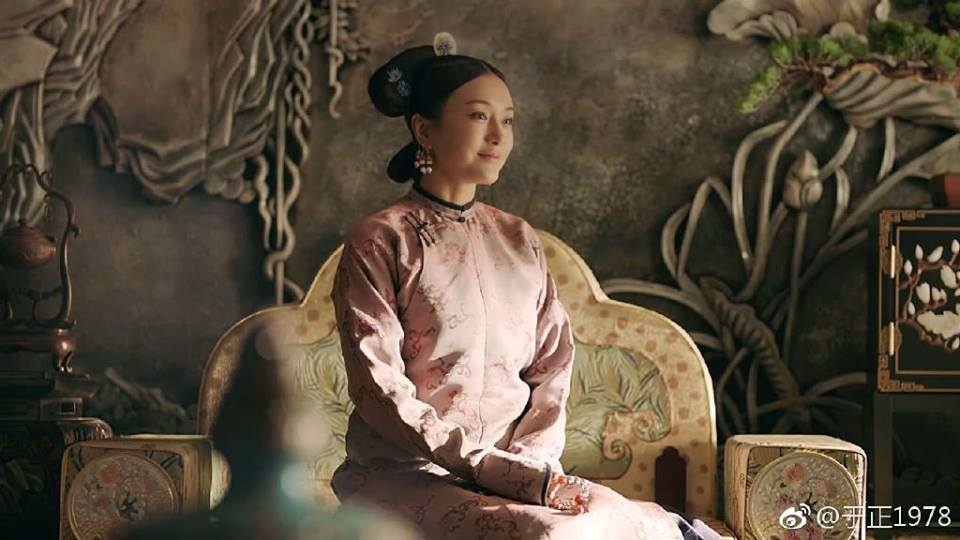 Xa Thi Mạn vừa uy quyền vừa xinh đẹp trong phim mới