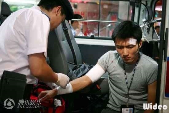 Những ngôi sao hành động Hoa ngữ gặp tai nạn trường quay nghiêm trọng