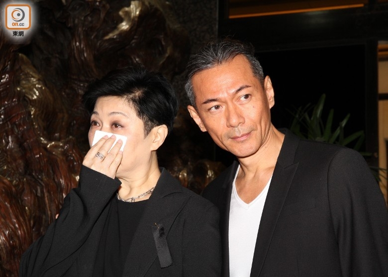 Số phận của những ngôi sao Hoa ngữ sau khi rời showbiz