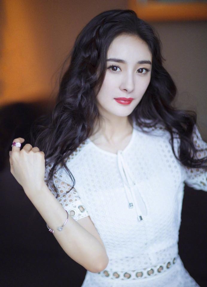 Lưu Thi Thi cũng bị tố lừa gạt tiền quyên góp