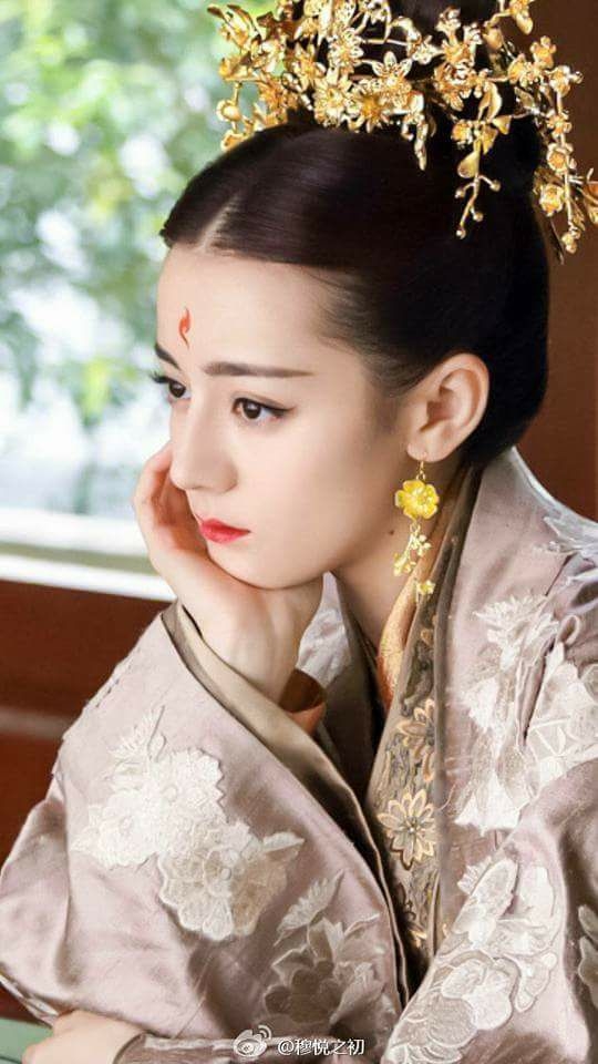 Nhan sắc khuynh thành của các mỹ nhân cổ trang Hoa ngữ