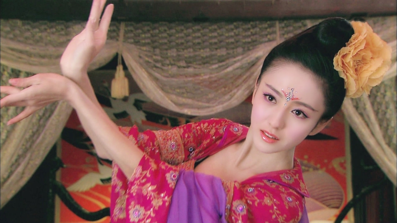 Nhan sắc khuynh thành của các mỹ nhân cổ trang Hoa ngữ