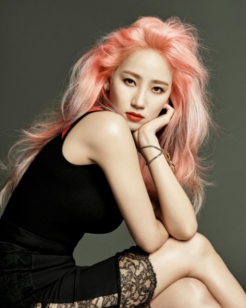 Top các sao Kpop thực tập chưa đến 1 năm đã ra mắt và trở thành sao