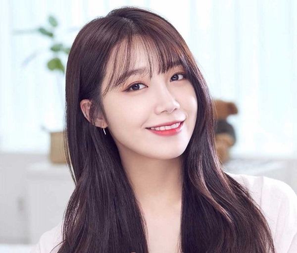 Top các sao Kpop thực tập chưa đến 1 năm đã ra mắt và trở thành sao