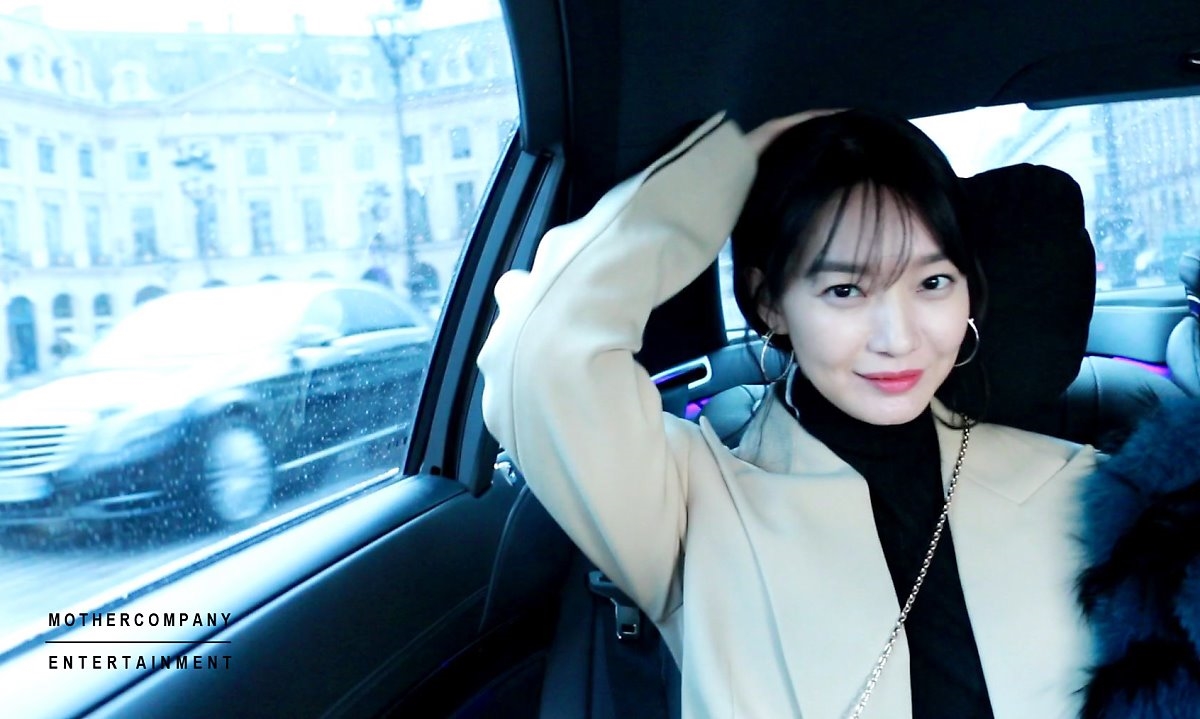 Shin Min Ah trở lại với vẻ đẹp nữ thần cùng bộ ảnh bên trời Tây