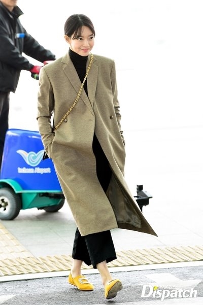 Shin Min Ah trở lại với vẻ đẹp nữ thần cùng bộ ảnh bên trời Tây
