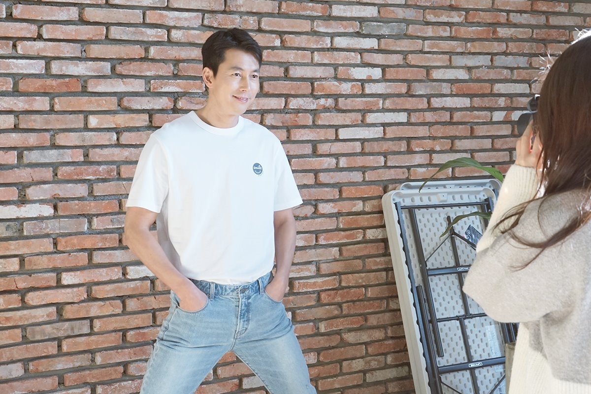 Jung Woo Sung lại khiến fan nữ 'đau tim' với bộ ảnh mới cực đẹp