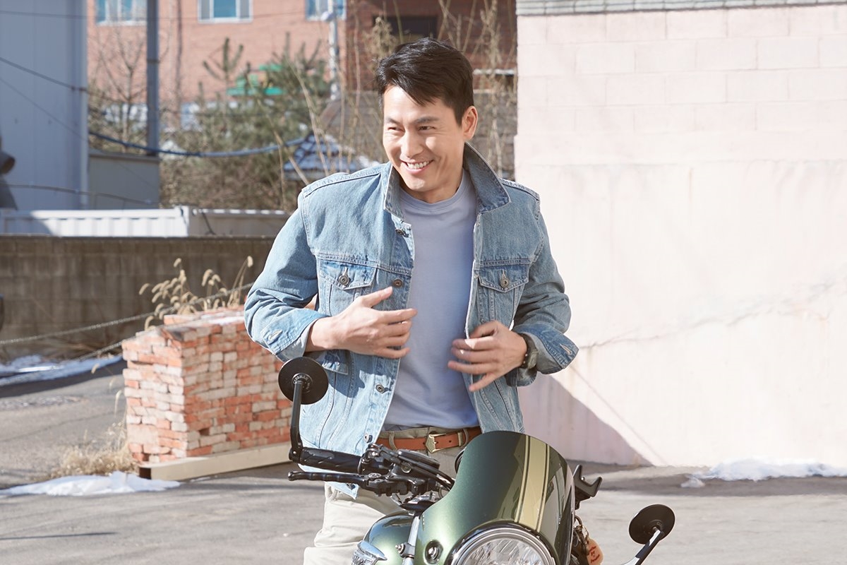 Jung Woo Sung lại khiến fan nữ 'đau tim' với bộ ảnh mới cực đẹp