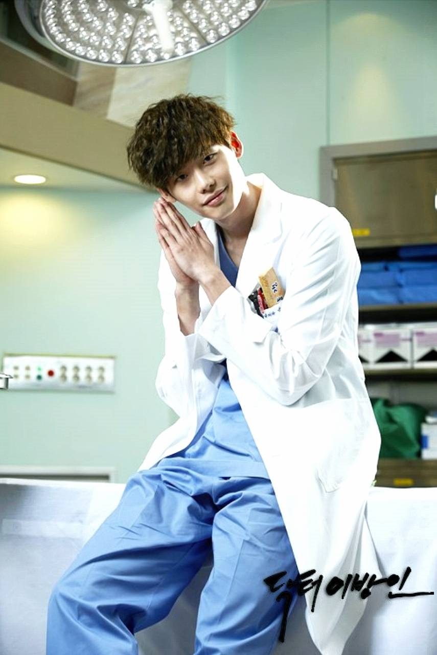 Top 5 bác sĩ siêu ngầu gây thương nhớ nhất trong p[him Hàn