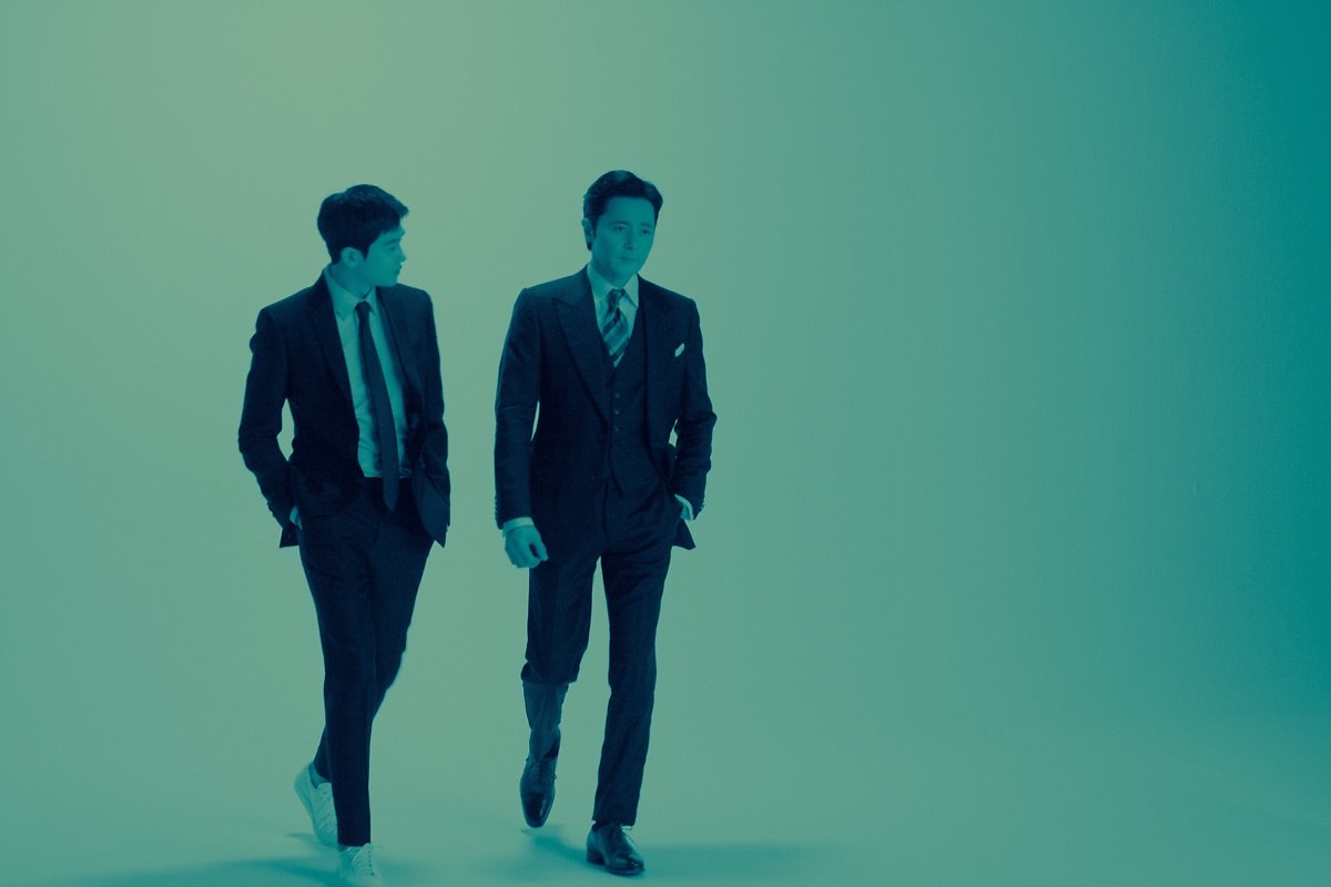Jang Dong Gun đẹp rung động trong hậu trường phim mới