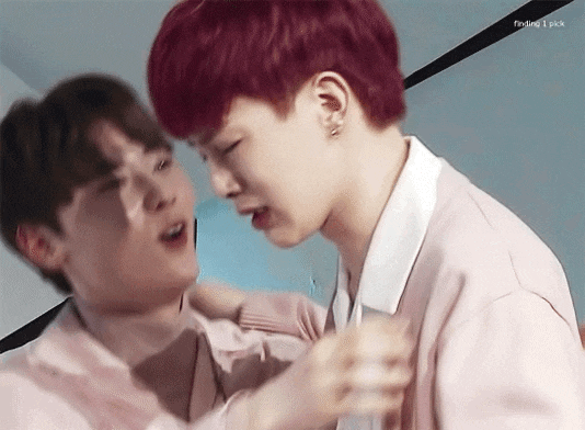Những idol Hàn rất mau nước mắt
