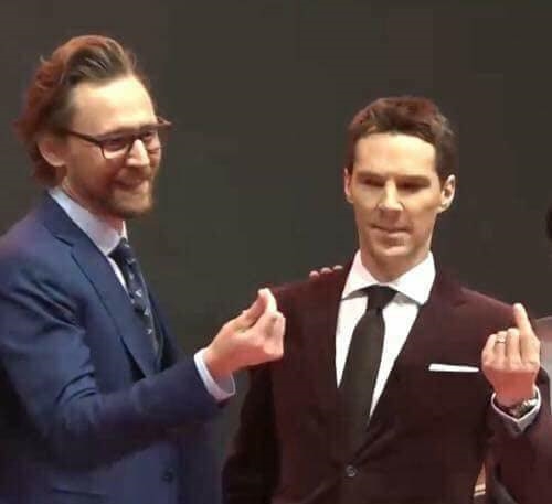 Cách bắn tim hài hước của Doctor Strange