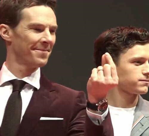 Cách bắn tim hài hước của Doctor Strange