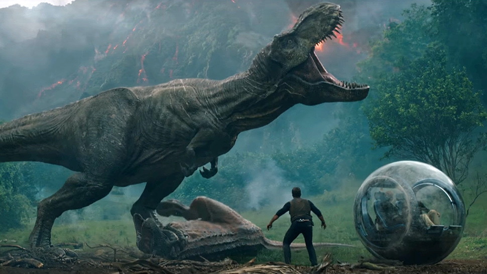 Chris Pratt bơi trong… nước tiểu khi quay Jurassic World ???