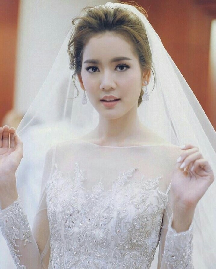 Những diễn viên Thái chăm khoe giọng qua các bản nhạc phim nhất
