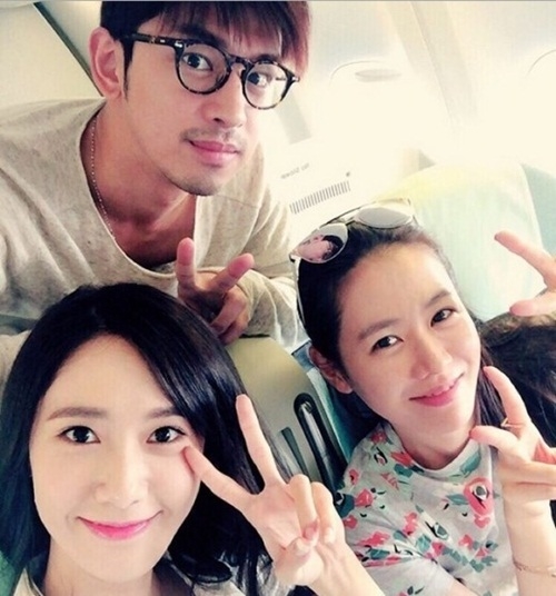 Đến Yoona cũng có mặt trong hội bạn thân "quyền lực' của Son Ye Jin