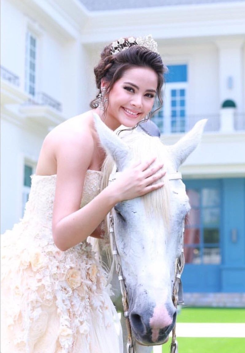 Điểm danh 6 mỹ nhân Thái Lan có nụ cười đẹp nhất