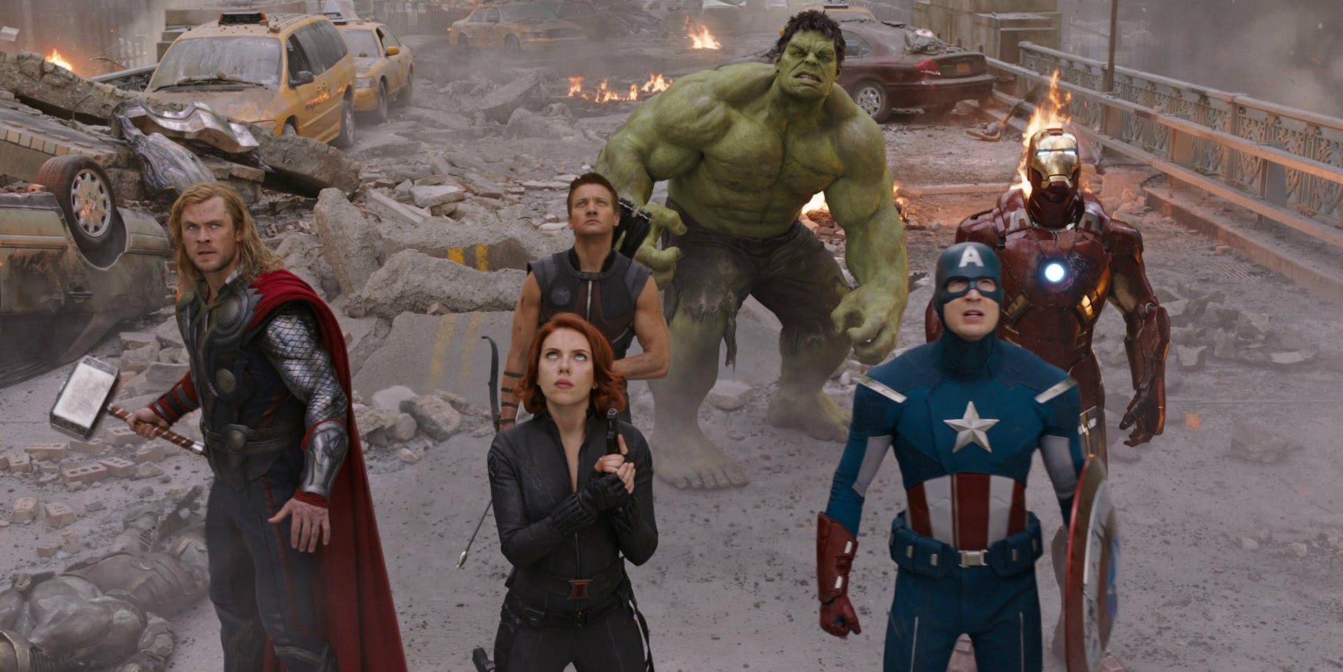 Hậu trường của Avengers 4 cho thấy các siêu anh hùng sẽ trở về quá khứ