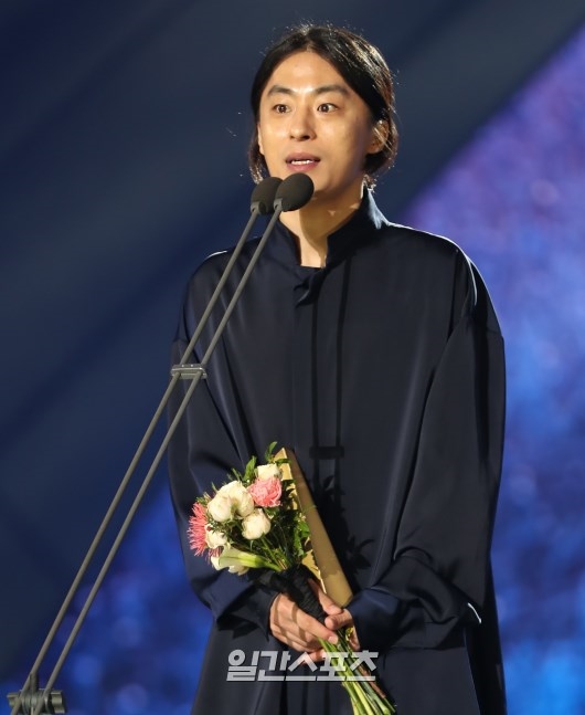 Danh sách các giải thưởng tại lễ trao giải Baeksang 2018