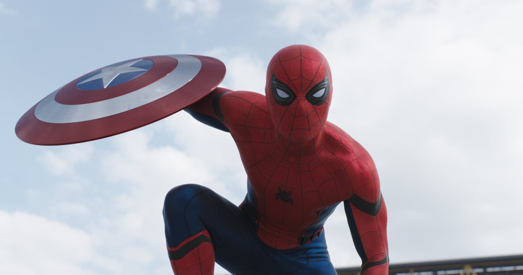 Đây là Spider-Man xinh trai ngầu lòi của các chị em