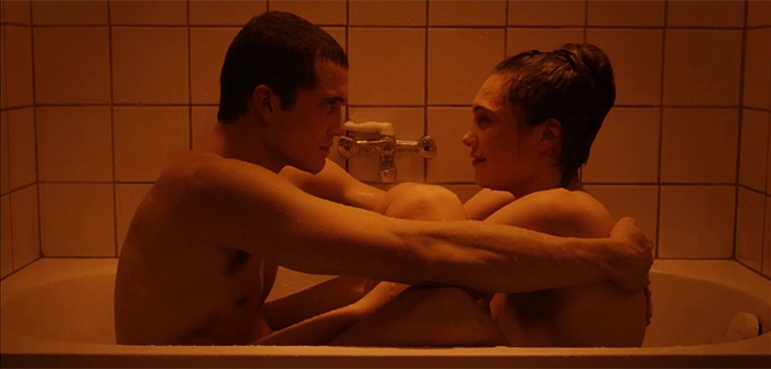 Những bộ phim mà các diễn viên phải đóng-cảnh-sex-thật!