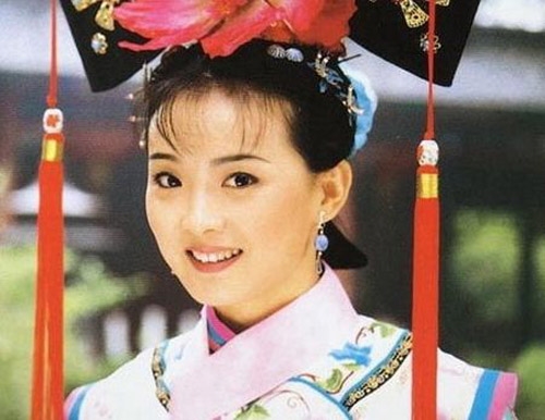 Tình Nhi và Tái Á đứng về phía Châu Kiệt khi nhắc lại cảnh hôn năm xưa