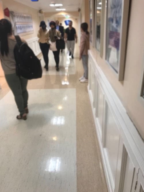 Fan lo sốt vó khi biết tin Xa Thi Mạn nhiễm bệnh, không thể tự đi đứng