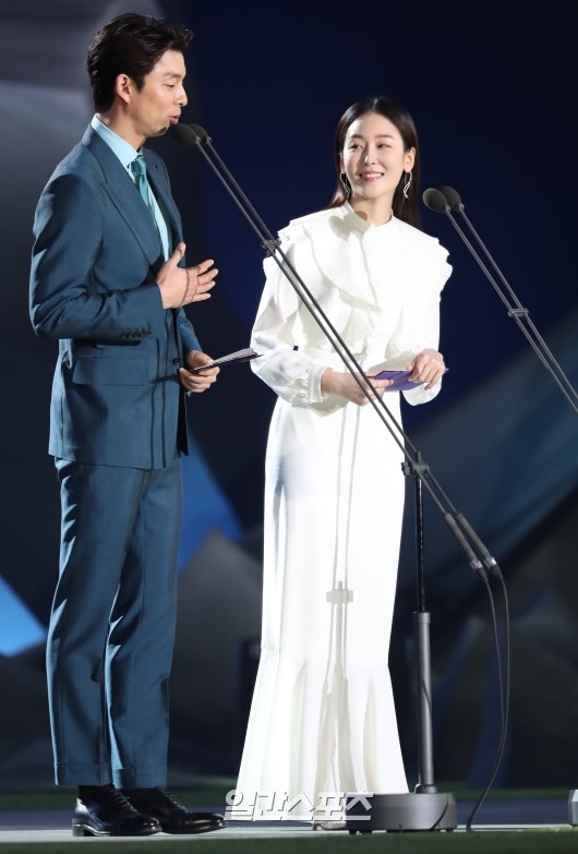 Nhờ Baeksang, một cặp vô cùng xứng lứa vừa đôi đang được fan ghép đôi