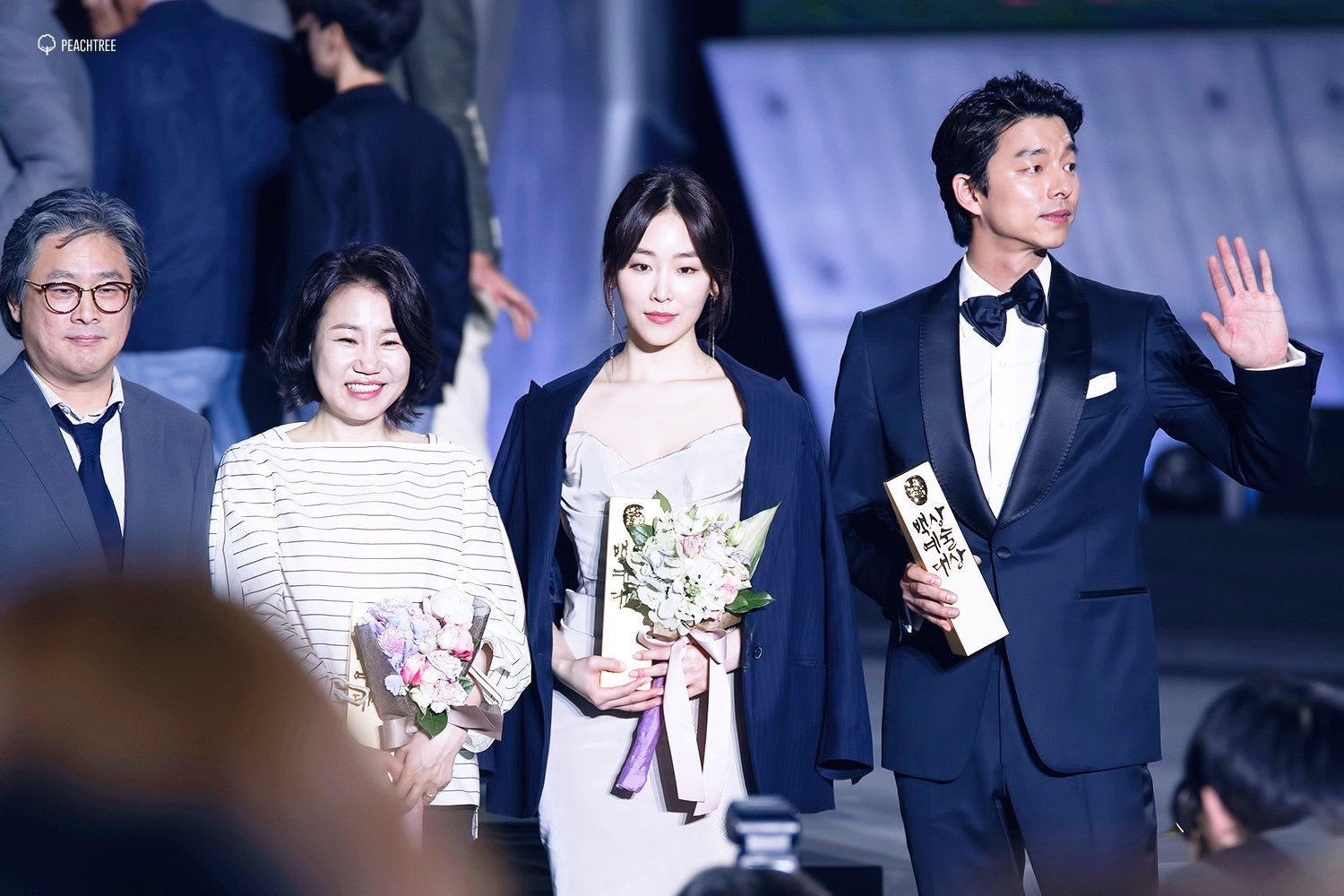 Nhờ Baeksang, một cặp vô cùng xứng lứa vừa đôi đang được fan ghép đôi