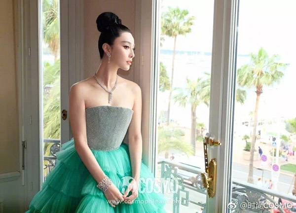 Phạm Băng Băng bất ngờ lép vế trước một ngôi sao lạ mặt ở Cannes