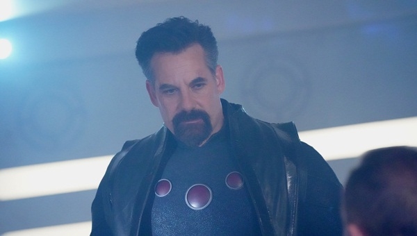 Agents of S.H.I.E.L.D season 5 tiết lộ kẻ thù thực sự của Trái Đất