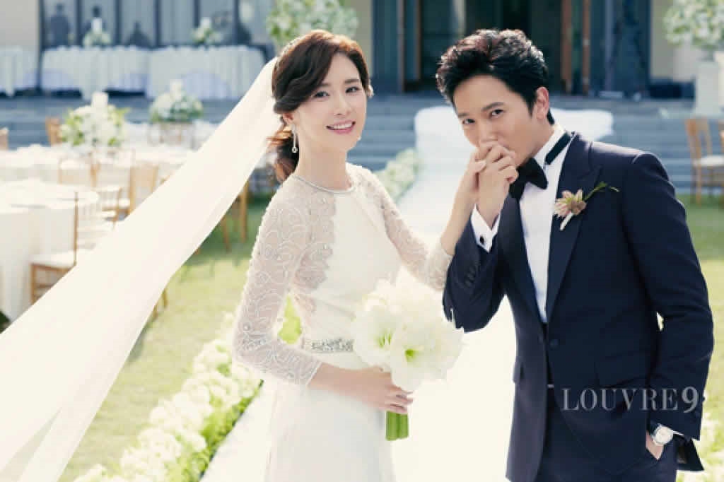 Những cặp đôi 'phim giả tình thật' nức danh trong làng giải trí Hàn