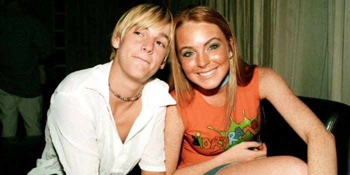 Aaron Carter và Linsay Lohan đã "vụng trộm" sau lưng Hillary Duff