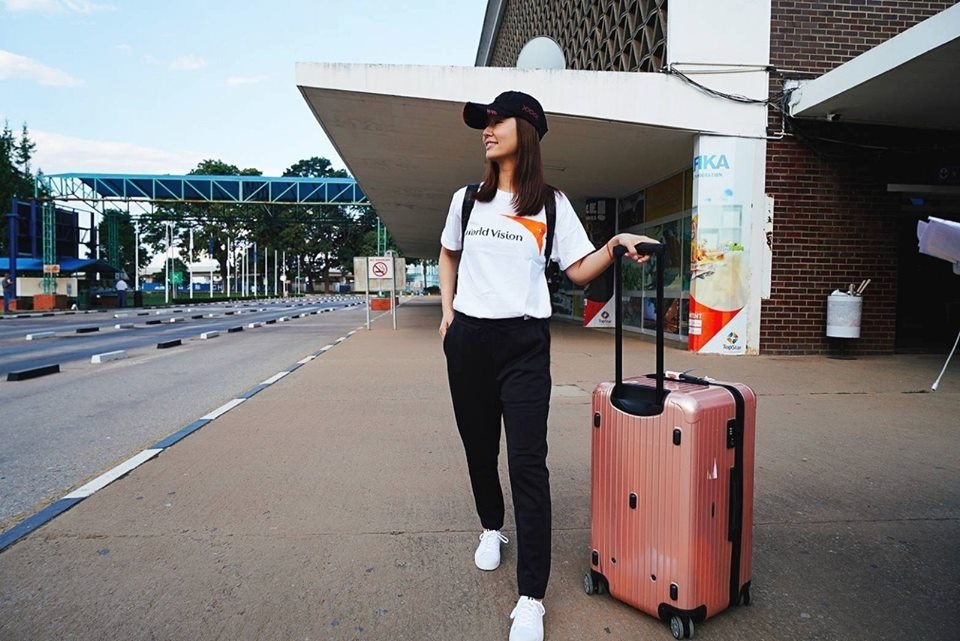 Sự thật đằng sau việc vợ chồng Lâm Tâm Như 4 năm không làm từ thiện