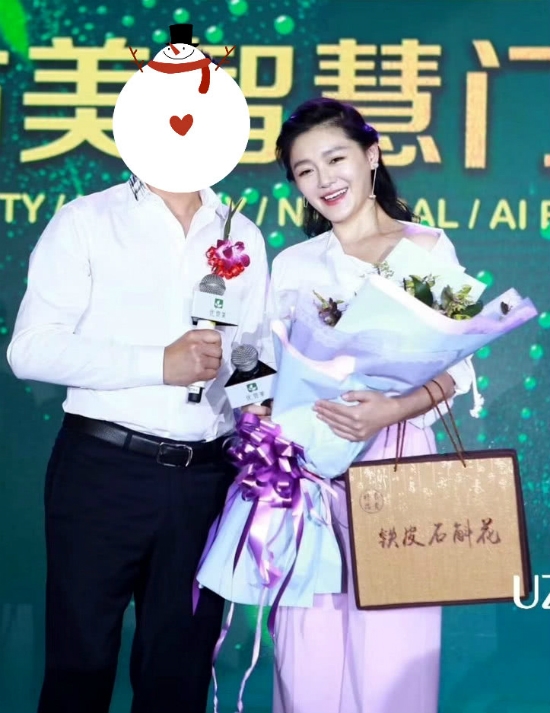Hỏng thai, sức khỏe suy yếu nhưng Tư Hy Viên vẫn phải trở lại showbiz