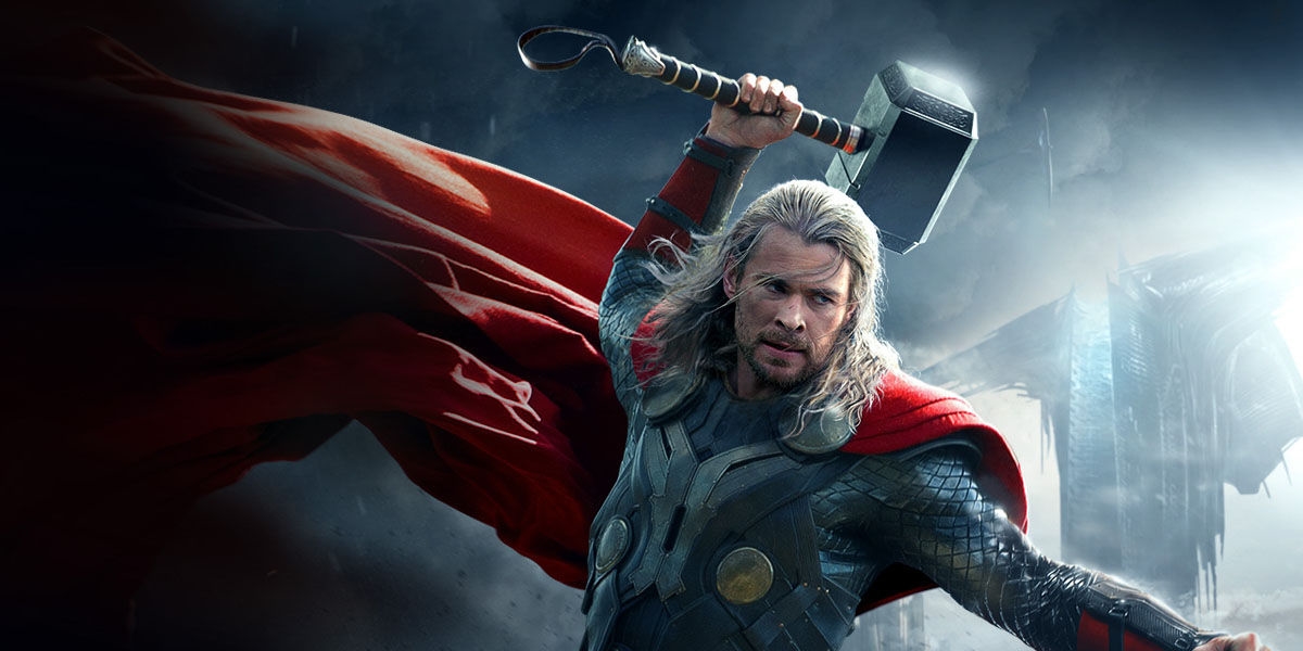 ​Búa của Thor, Mjolnir – búa thần mạnh nhất Vũ trụ, chỉ giành cho “người xứng đáng” nhất. Được làm từ kim loại Uru.
