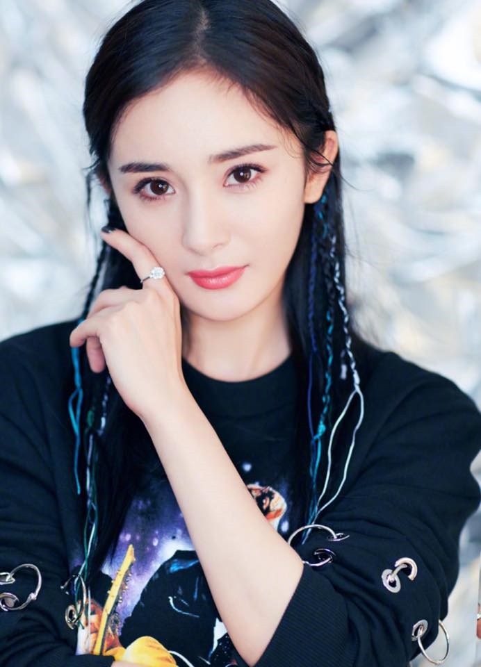 Dương Mịch lại bị 'ném đá' vì nhận phim mới giống Lưu Diệc Phi