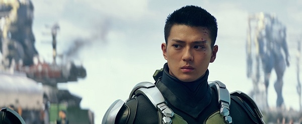 Hotboy Mackenyu của Pacific Rim 2 làm cha tuổi 14
