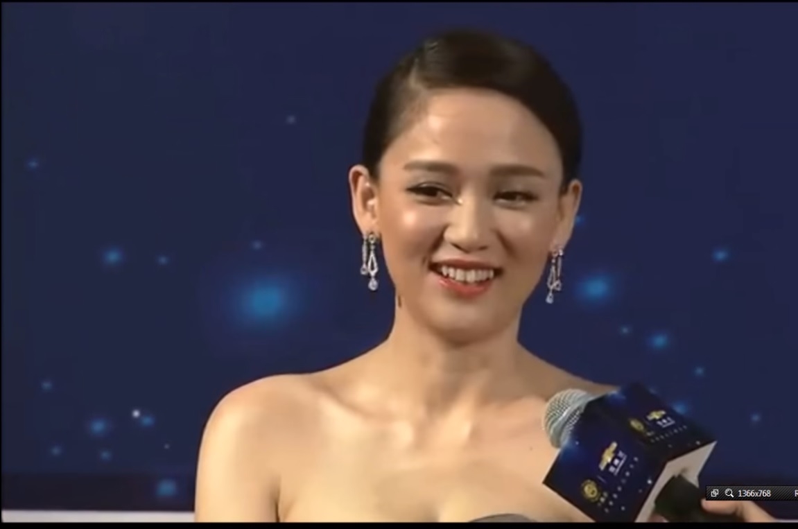 Loạt mỹ nhân Hoa ngữ vẫn xinh lung linh với fancam cận mặt