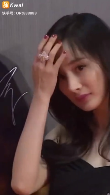 Loạt mỹ nhân Hoa ngữ vẫn xinh lung linh với fancam cận mặt