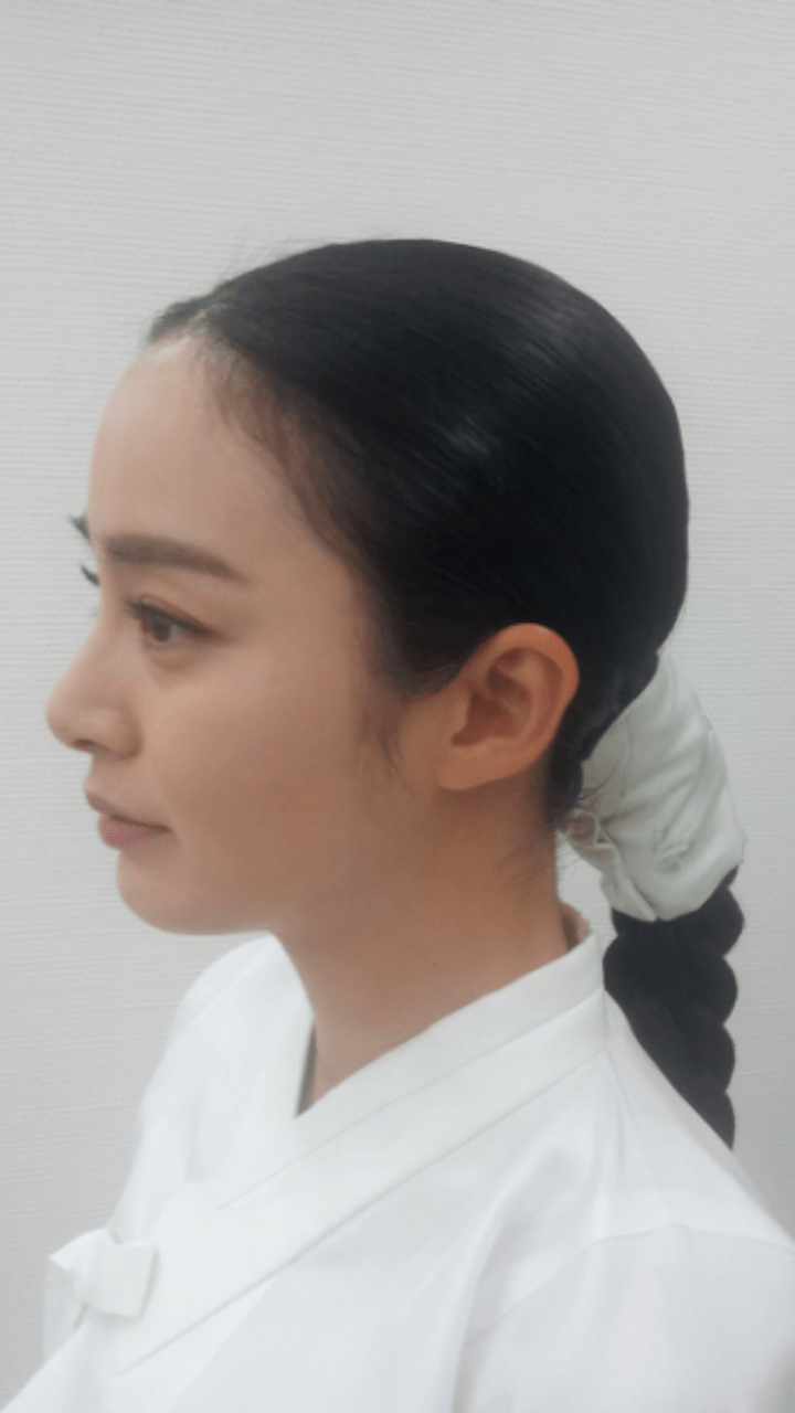 Liệu những mỹ nữ này có đủ sức đánh bại góc nghiêng của Han Ga In?