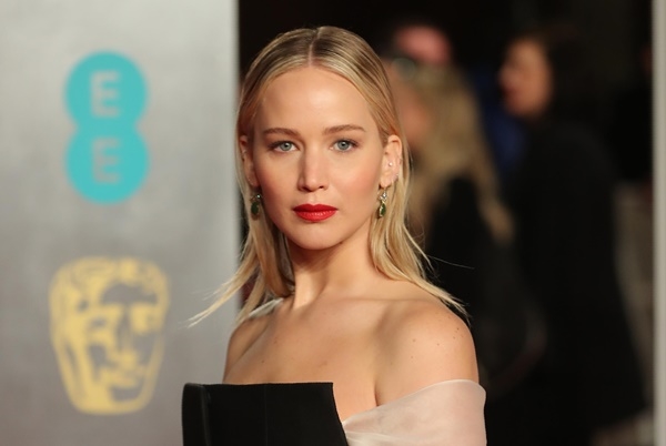 Sự thật đằng sau ánh hào quang của Hollywood