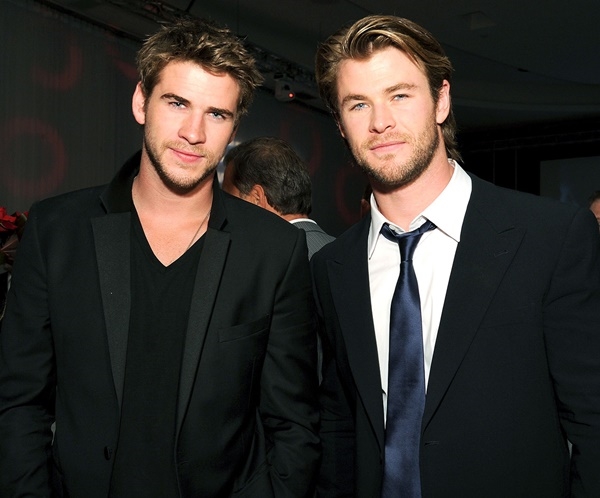 Gia đình thần sấm Chris Hemsworth